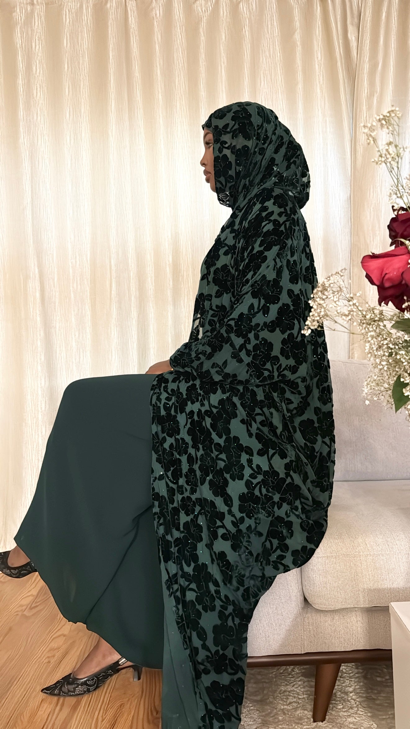 Anzàl– Two Looks. One Timeless Statement.