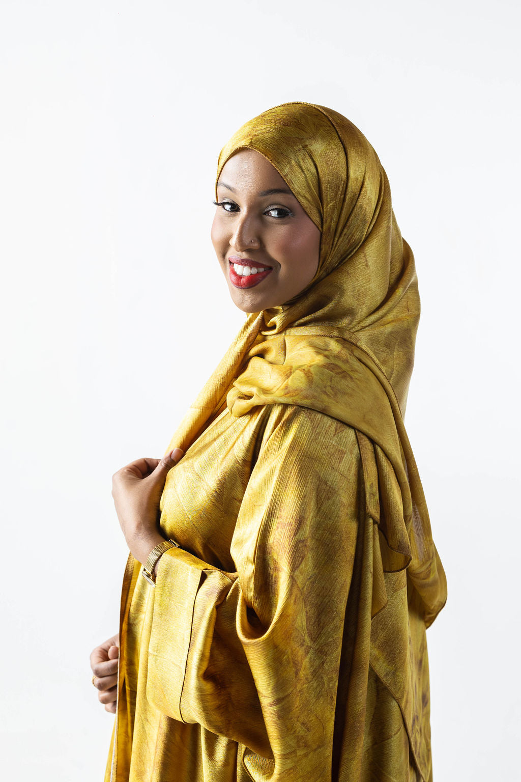 Sahar – Drape Yourself in Grace